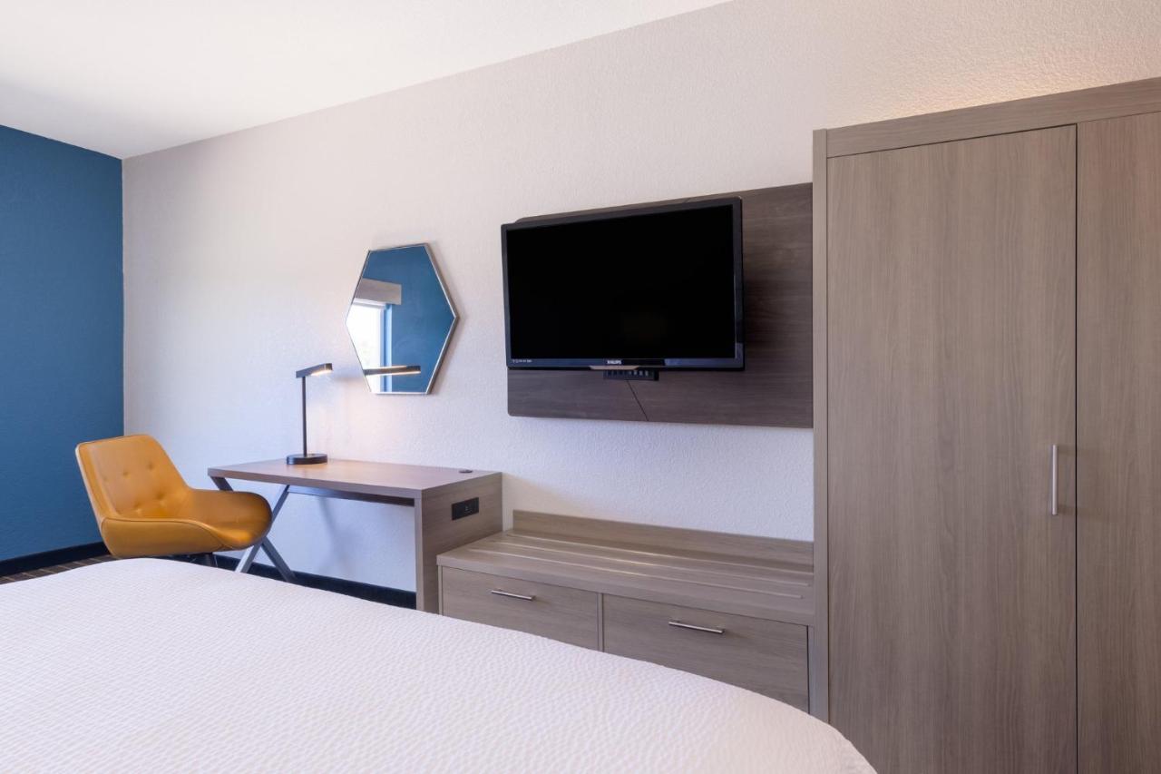 Holiday Inn Express & Suites Pittsburg By Ihg Eksteriør billede