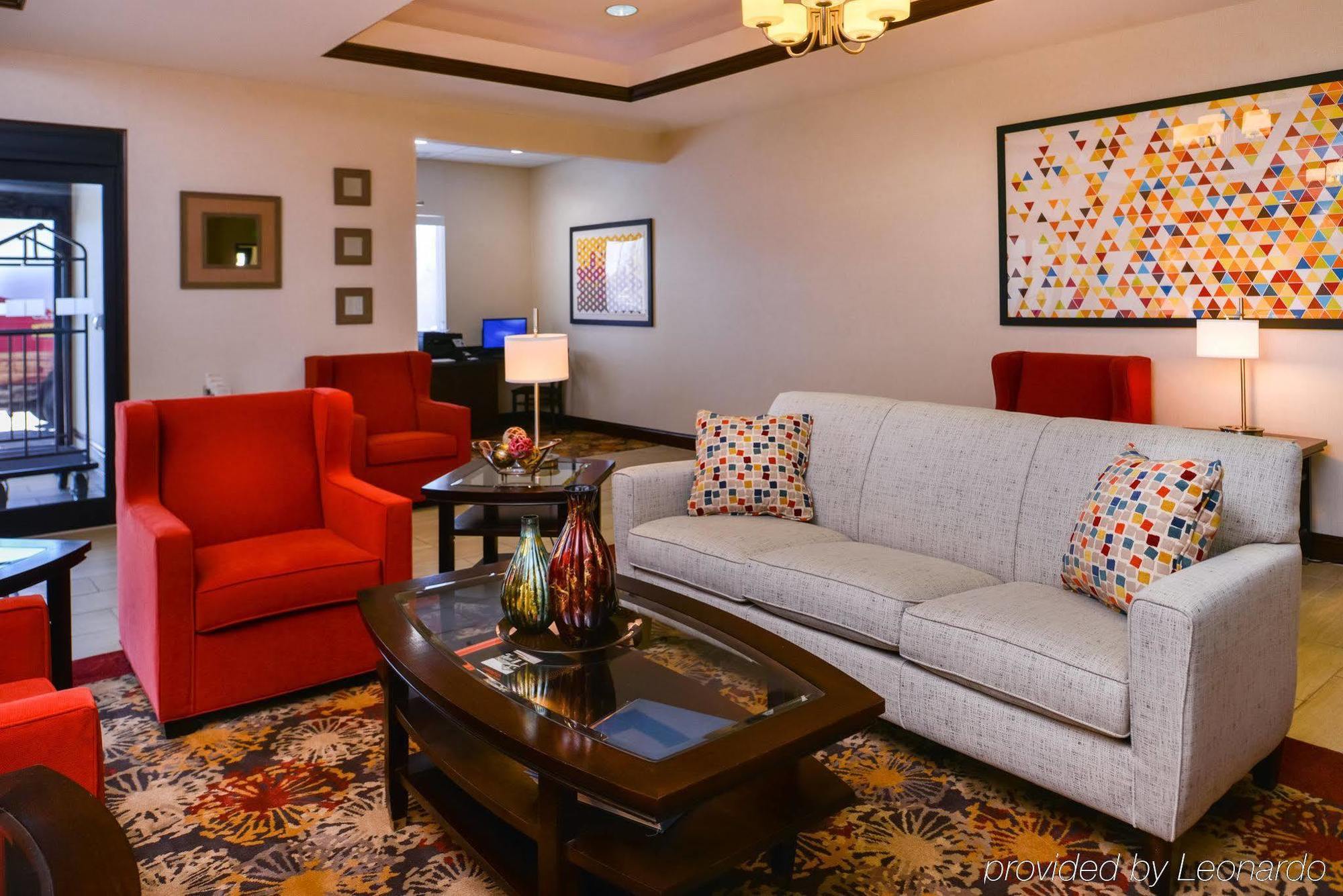 Holiday Inn Express & Suites Pittsburg By Ihg Eksteriør billede